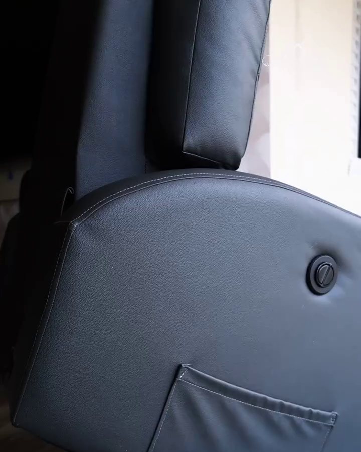 Detalhe do mecanismo da poltrona reclinável